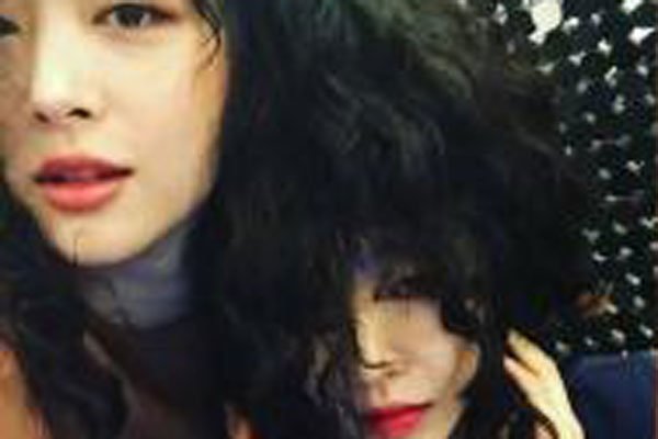 ѩ��ߺ���������Ƭ �������ͷ����ı��鹻Ǻ