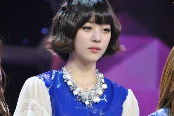 ѩ��ߺ���������Ƭ �������ͷ����ı��鹻Ǻ