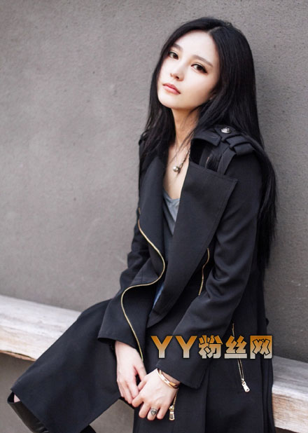 周扬青的家世怎么样怎么那么有钱 罗志祥女友周扬青个人资料身高