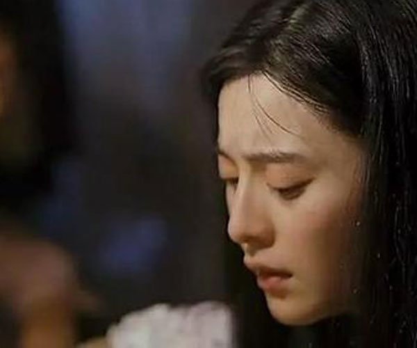 ��ƻ����Ӱ��������߶� ����Ȧ�еĽ��ʻ��ɹ���Ʒ