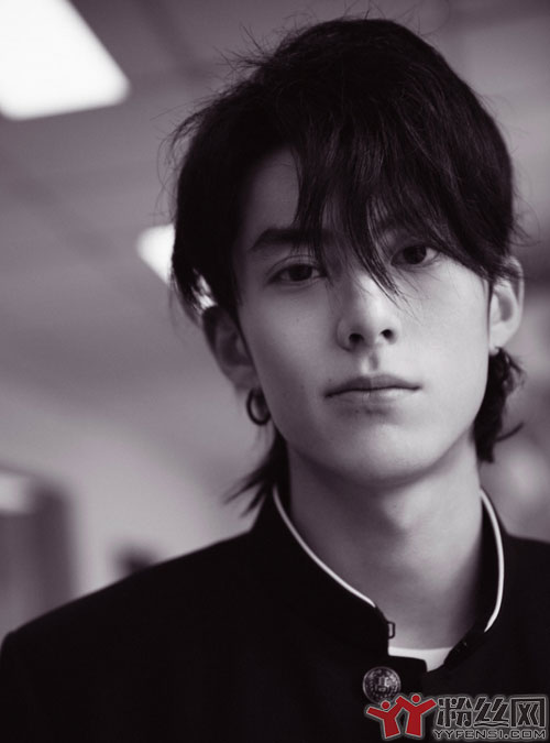 �������������?ǰ����Ƭ�Ա� ����˧���ڲ�ͬ������ż��