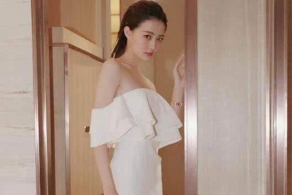 ��贺������������һ����� ��ͥ����ǿ���������λ��