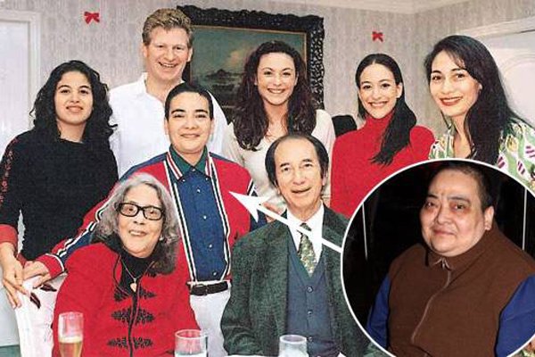 何超雄是谁生的是赌王的种吗 年轻时相貌惊艳如今身材变矮