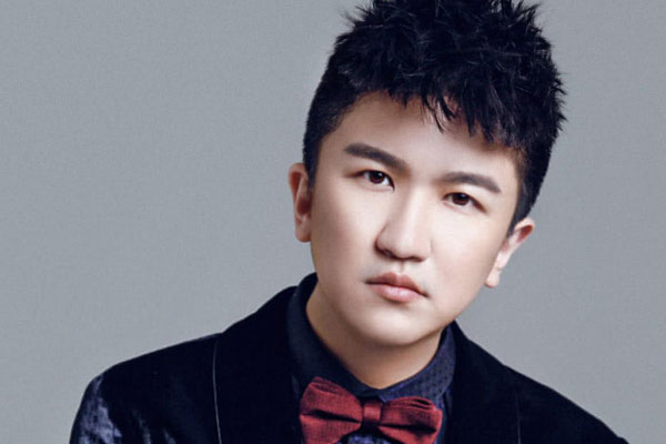 张大大到底是什么来头 湖南台为什么捧张大大(骂出来热度)