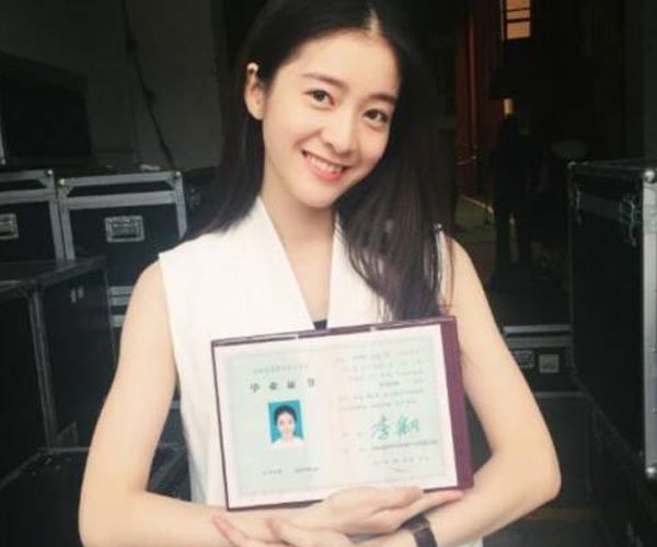 ��ѩӭ�ݹ��ĵ��Ӿ��ȫ ͯ�ǳ������������ķ�չ������