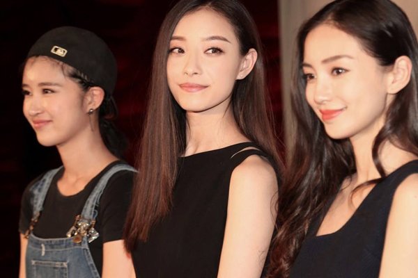 �������������� ����ǰ����������Ƭ�ع�˽�¾�������������