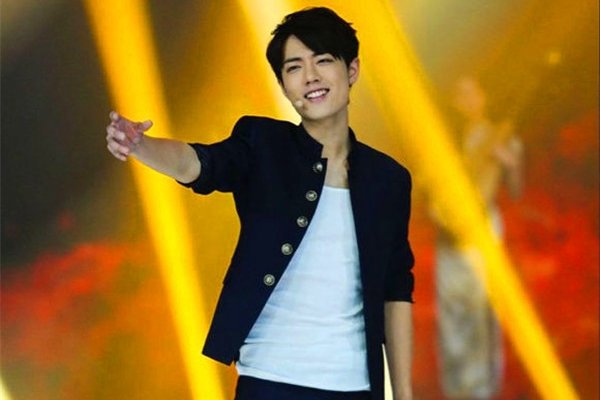 ФսǰŮ��֣������Ƭ ��Фս��ǰŮ��ѧϰ���Ӯ��Фս��ע����