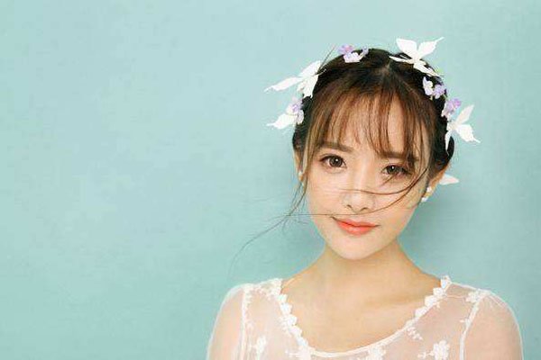 ���پ����˼�� �ṷ��һŮ�������������Ը��