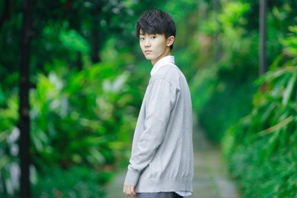 ���������߶��?�Ҿ���� ��֣�ݰ��е�ѧ����