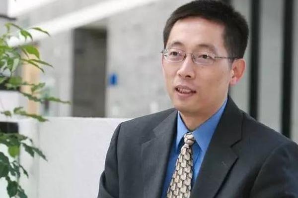 施一公的感情生活简介 出生在河南却说自己是云南人