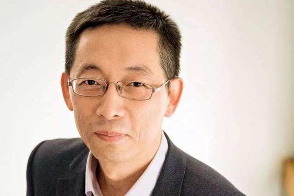 施一公的感情生活简介 出生在河南却说自己是云南人