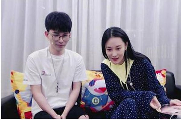 ɧ�׺ʹ�����ͬһ������ ����ɧ�׺ʹ�����ʲô��ϵ