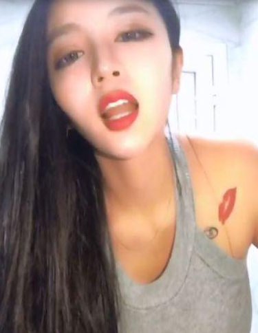 �����ϵ���Ů�и� ������Ů�и�С�����˭