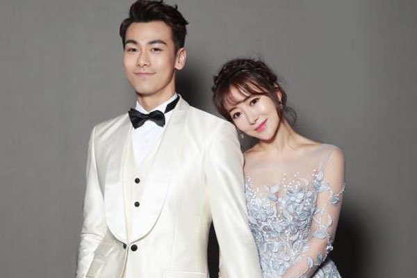 陈紫函老公戴向宇多大 他84年出生正是男人气质好的时候