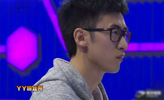 ��ǿ��������Ů����Ƭ��˭ �¼��¹�����ѧ���ȸ������ϼ�ͥ����