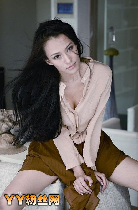 ĸ�������Ϲ���˭��߶�д��ͼƬ ĸ�����Ÿ�������������