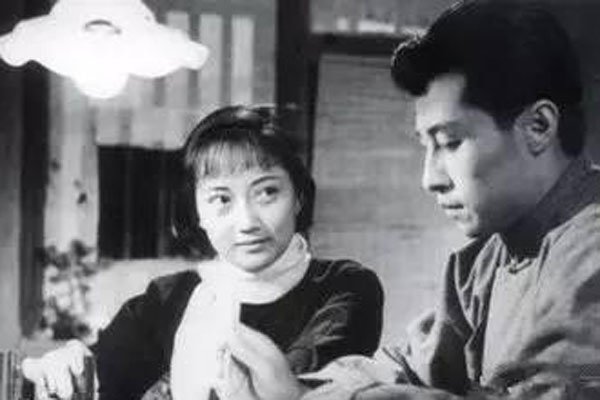 ���ĸ�Ϊʲô���������� ���ǲ�֪���Ǹ��������Ů�����ж�ܻ�