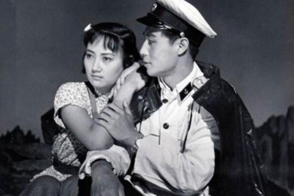 ���ĸ�Ϊʲô���������� ���ǲ�֪���Ǹ��������Ů�����ж�ܻ�