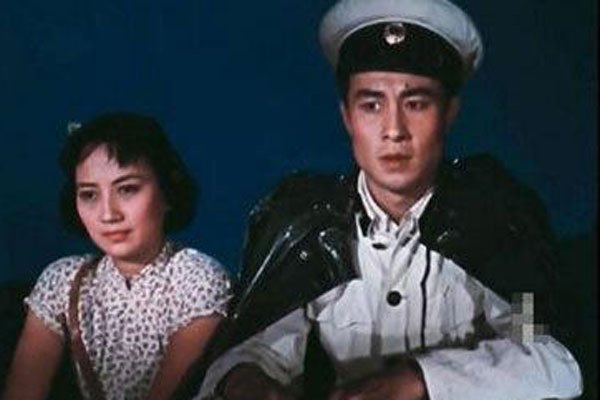 ���ĸ�Ϊʲô���������� ���ǲ�֪���Ǹ��������Ů�����ж�ܻ�