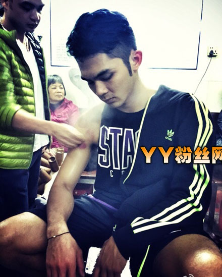 ������Ů����Ƭ�����Ը����� �����ٸ�����������΢��