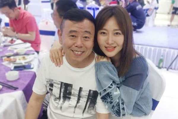 武石磊和潘阳离婚没有 潘阳也是众多明星子女不进娱乐圈没有绯闻的人