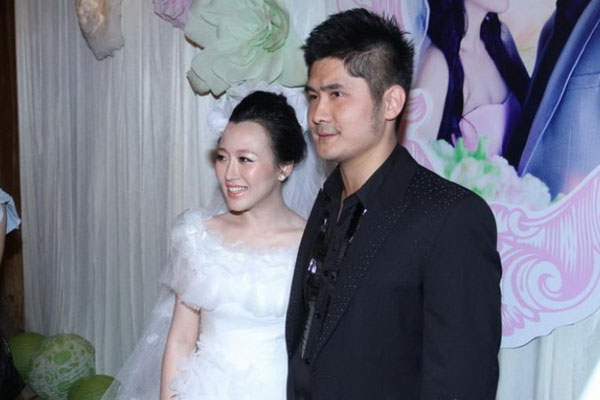 武石磊和潘阳离婚没有 潘阳也是众多明星子女不进娱乐圈没有绯闻的人