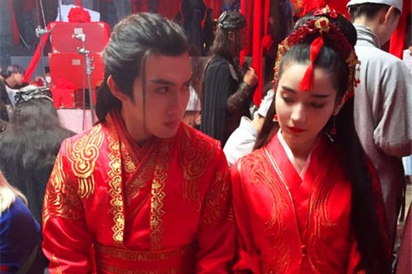 �����ڵ�˭ ��һ������ʲô�� һ����һ����������������