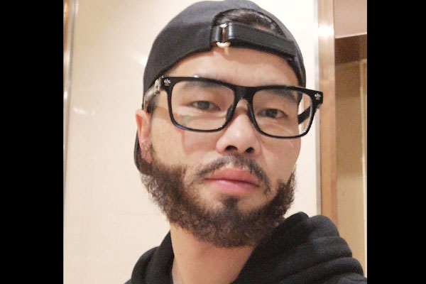 ���ֿ�1��8�ű��򾭹� ��һ����˿��ɴ�������è����������ȴ��������