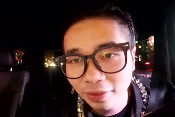 ���ֿ�1��8�ű��򾭹� ��һ����˿��ɴ�������è����������ȴ��������