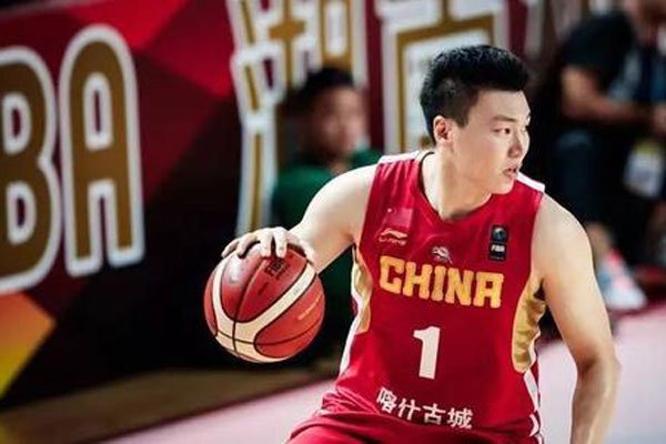 ������������������ �鱦���������Ȼϲ���˶�Ա