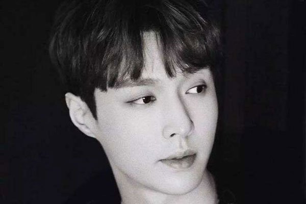 ������Ů������˭ ���ṫ����Ȧ��������