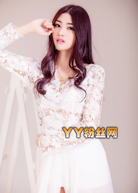 YY�����ڶ�һҹ�����������400�� �ڶ�΢������������Ƶֱ����id