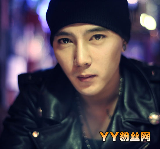 �ǳ������������庽ǰŮ����˭ ��һ�����������庽��ͥ����