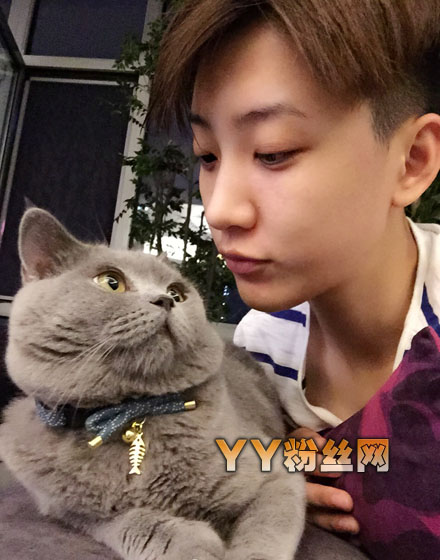 ���Ͱ�ʵϰ�������������߸���������Ƭ ����������Ů�ǲ���T