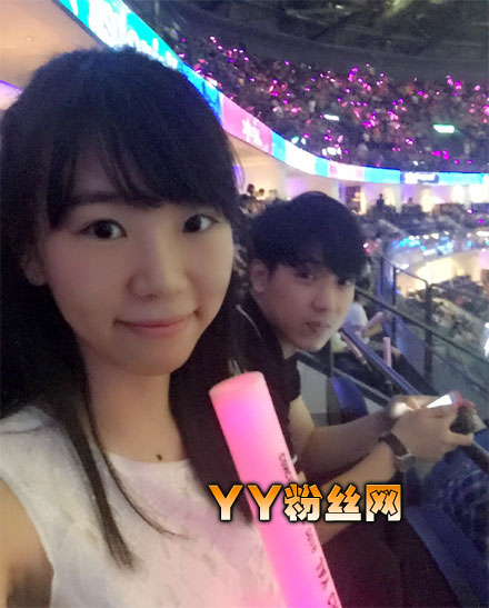 һվ�����¶���Ϊ��۴�ѧУ�� �¶��ظ������ϼ�ͥ����������˭