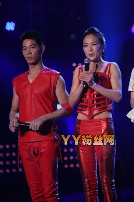 ��Ծ��Ů��������Ƭ ������������Ծ���Ϲ���˭Ů���򴥵�����