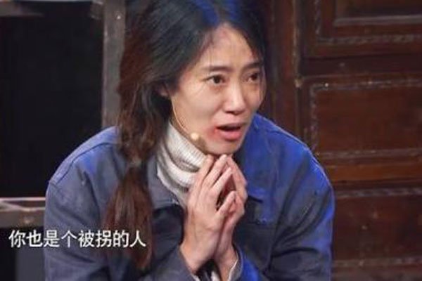 张小斐的爸爸是谁 跟她搭戏的腕都好有名?