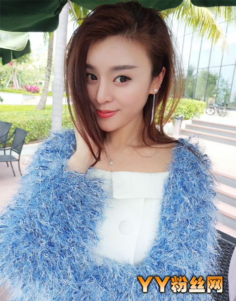 ����Ů��������Ȼ˽���������� Ϊ���������Ȼ����������Χ����