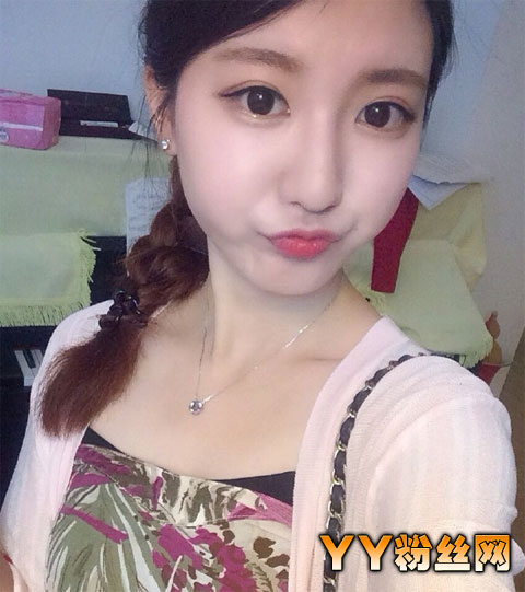 �崿����Ů�����Ӻ����ƾ��� �ǳ��������Ӻ���������΢��˽����