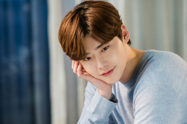 ����˶�촽����ô���� �о�����˶ÿ��Ϸ����һ��Ů����