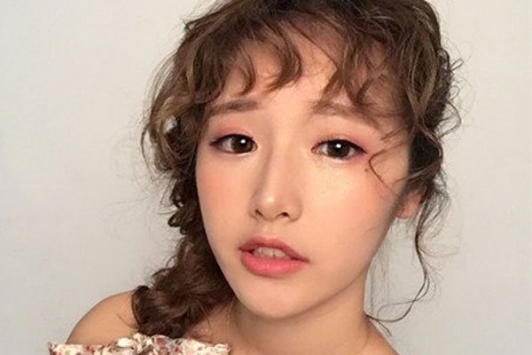 yy������߶���Ƭ �ⲻ�����������Ů����