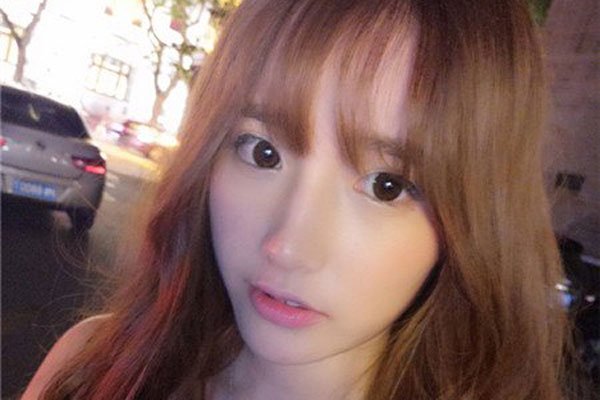 yy������߶���Ƭ �ⲻ�����������Ů����