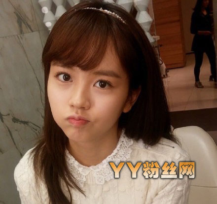 ����������ǰ����Ƭ�Ա��ո������� ͯ�ǽ�����ӫĻ�������ع�