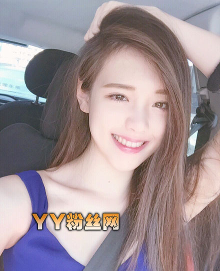 最强女团张凯玲是台湾校花 极品女神张凯玲魔鬼身材比基尼喷血照