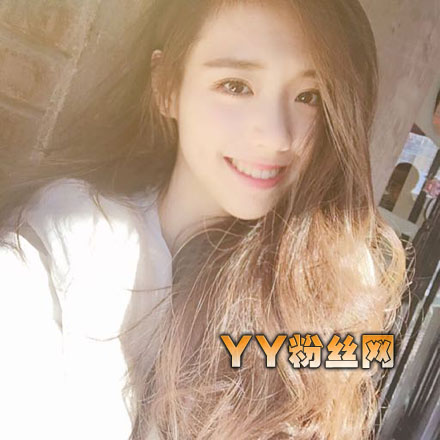 最强女团张凯玲是台湾校花 极品女神张凯玲魔鬼身材比基尼喷血照