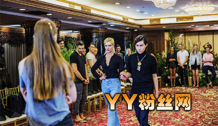 ���ʦ������Ů����Ƭ �������³��������������Ϻ�������Щ����