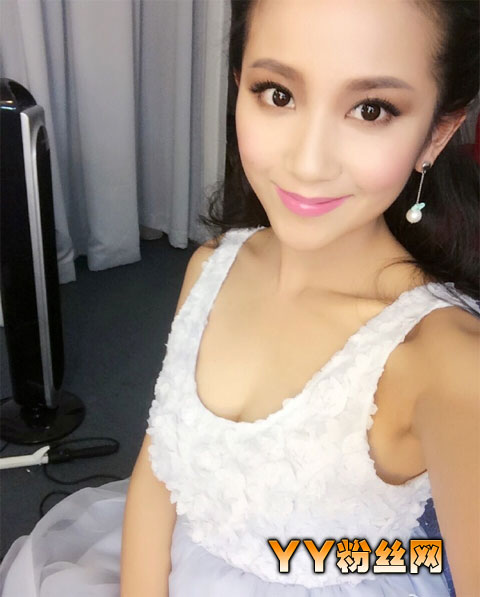 ��������ǰ����Ƭ�Ա� �����������Ϻͽ�����һ������