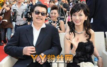 ����֥����ǰ����Ƭ�Ա� ����֥͵����ű����Ϲ��ƽ������ϱ���