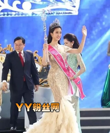 Խ��С��ھ�������Ȼ�����Ѫ��Ƭ ����������ǰ����Ƭ�Ա�