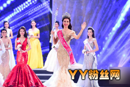 Խ��С��ھ�������Ȼ�����Ѫ��Ƭ ����������ǰ����Ƭ�Ա�